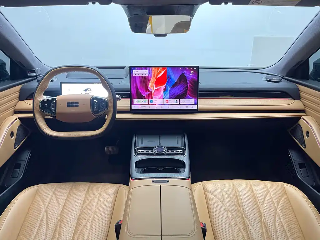 Geely Galaxy Starshine 8 2025 — фото 15