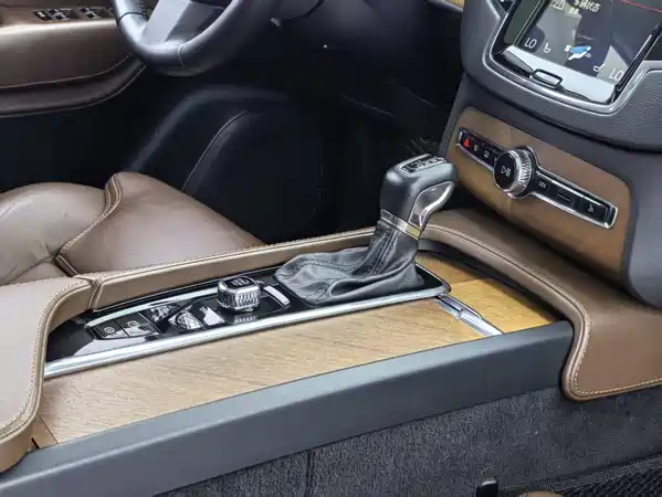 Volvo XC90 2019