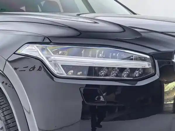 Volvo XC90 2019