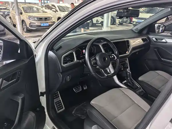 Volkswagen T-Roc 2022
