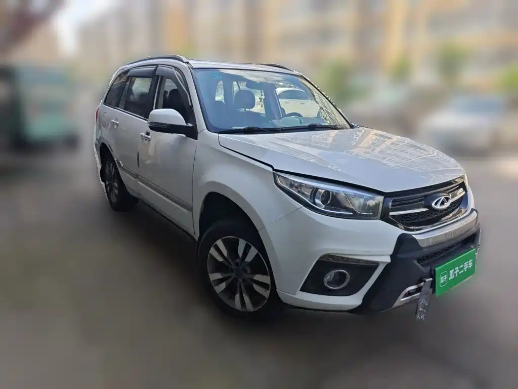 Chery Tiggo 3 2016 — фото 3