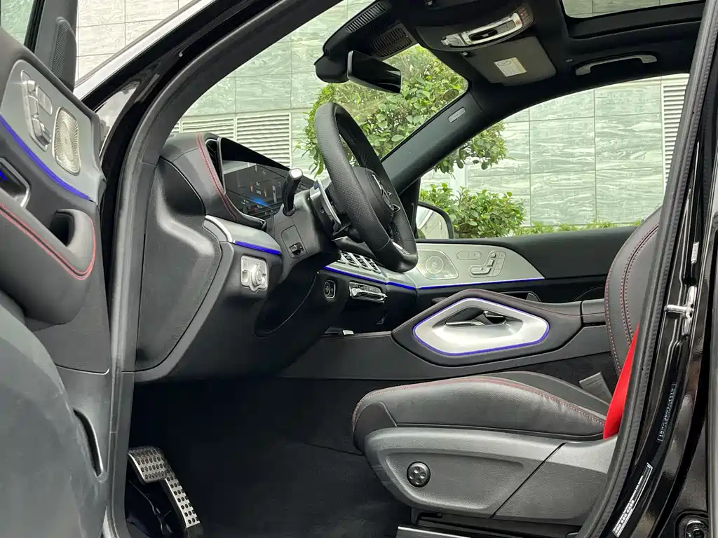 Mercedes-Benz GLE AMG 2024 — фото 10