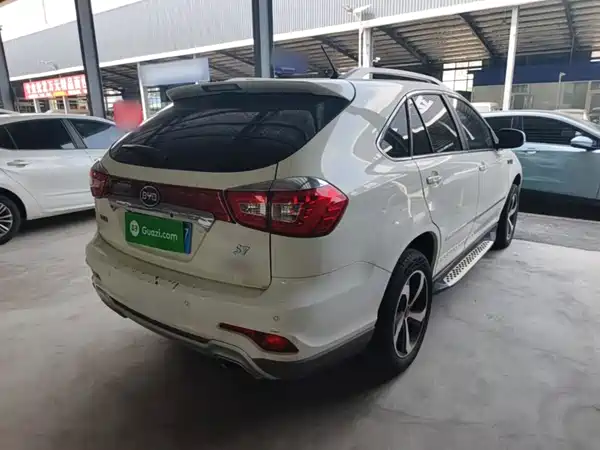 BYD S7 2017