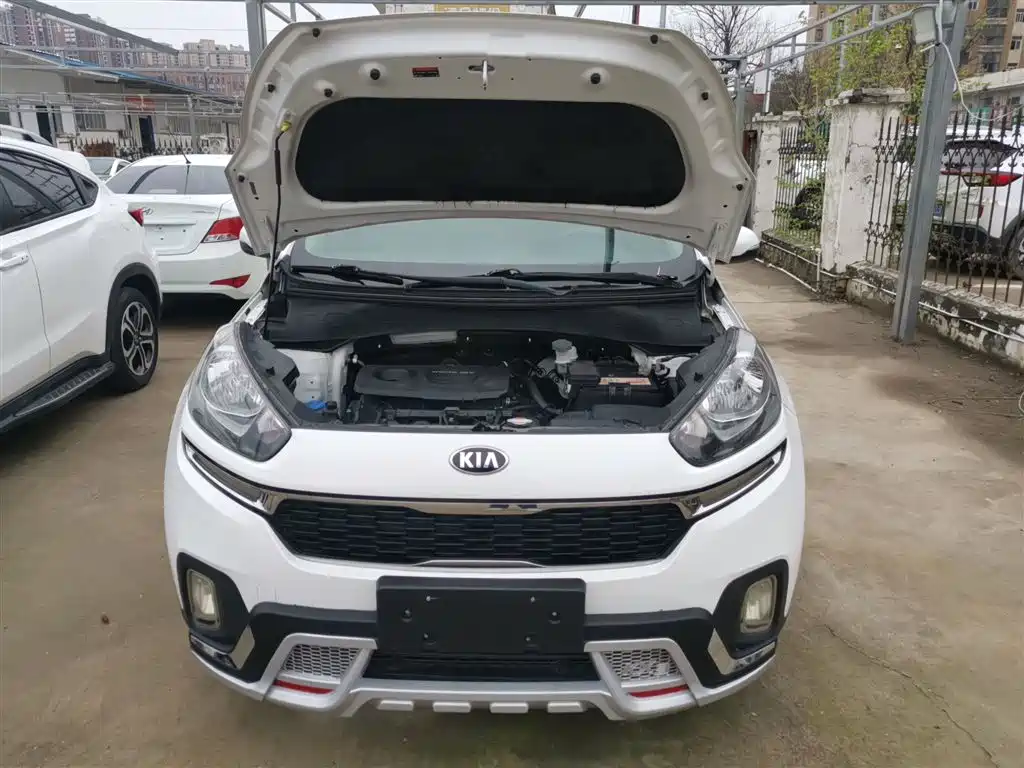 Kia KX3 2015 — фото 20