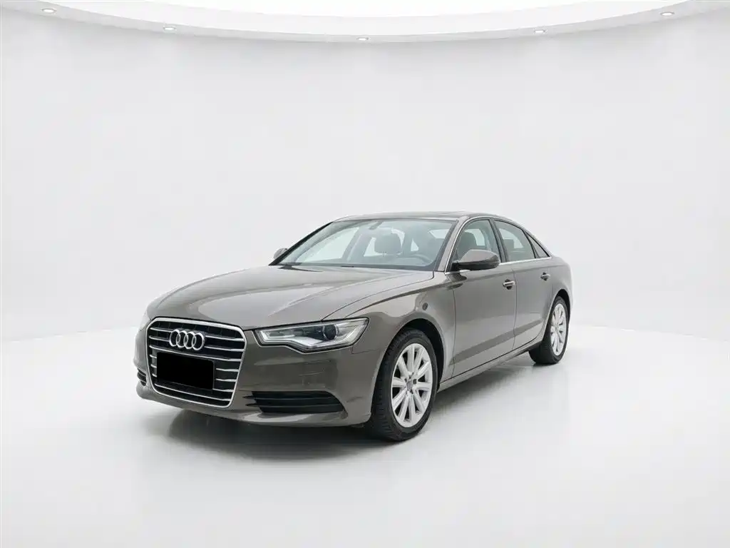 Audi A6L 2014 — фото 1