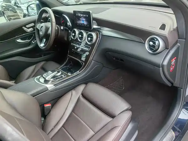 Mercedes-Benz GLC 2018