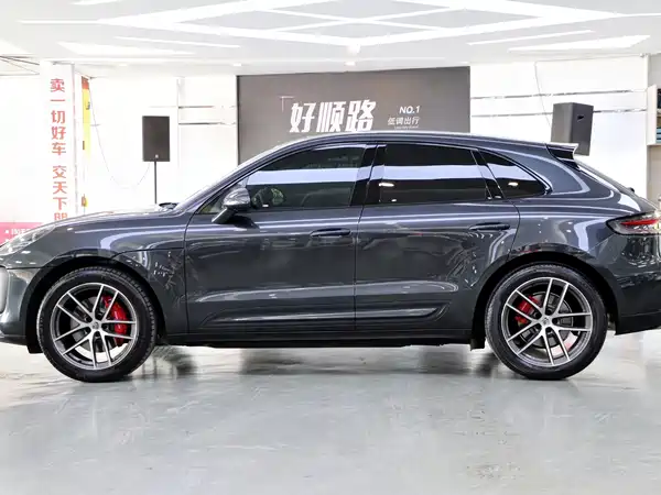 Porsche Macan 2023