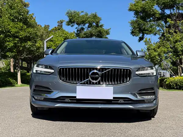 Volvo S90 2020