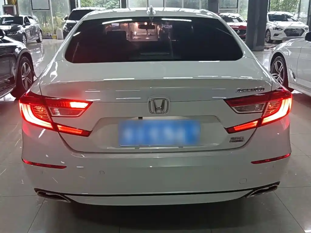 Honda Accord 2018 — фото 4