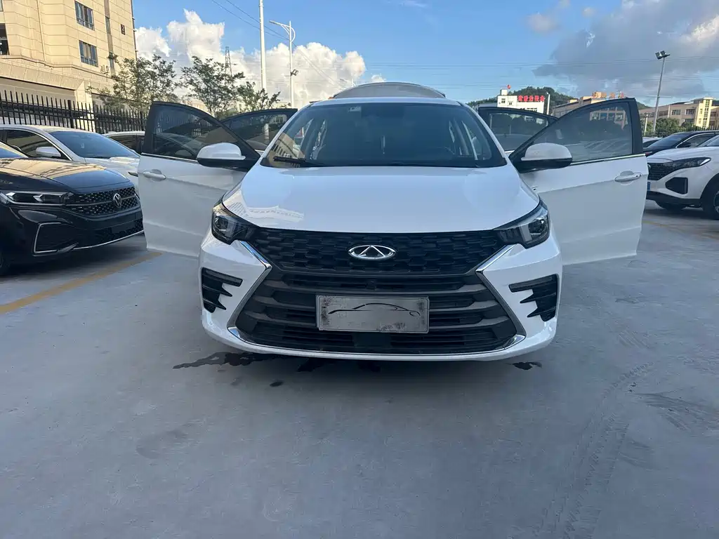 Chery Arrizo 5 PLUS 2021