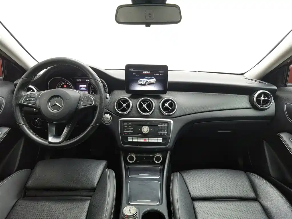 Mercedes-Benz GLA 2017 — фото 5