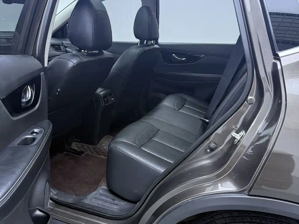 Nissan X-Trail 2020 — фото 14