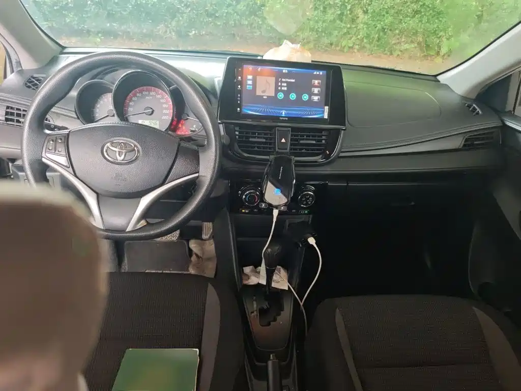 Toyota Vios 2022 — фото 10