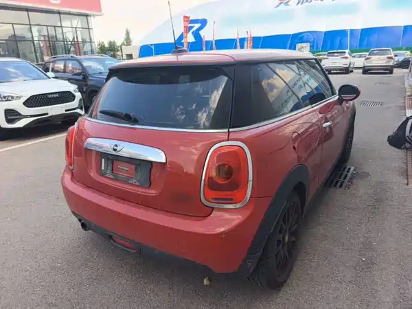 MINI 2018