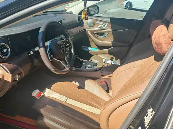 Mercedes-Benz E-Class 2020