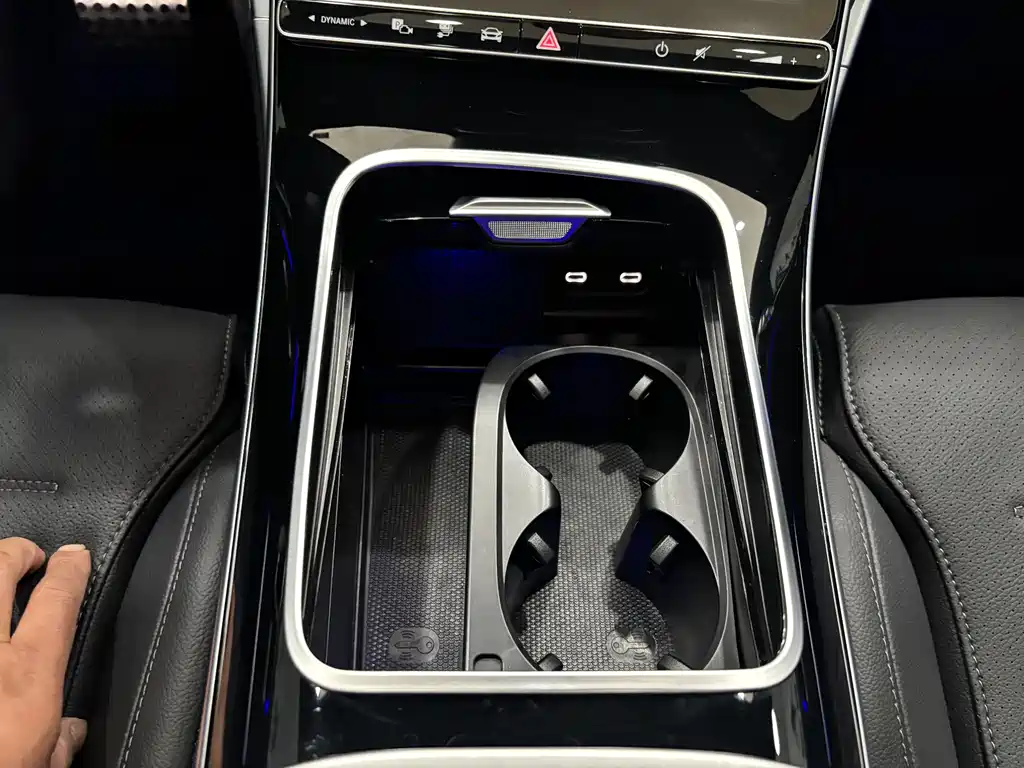 Mercedes-Benz C-Class New Energy 2025 — фото 18