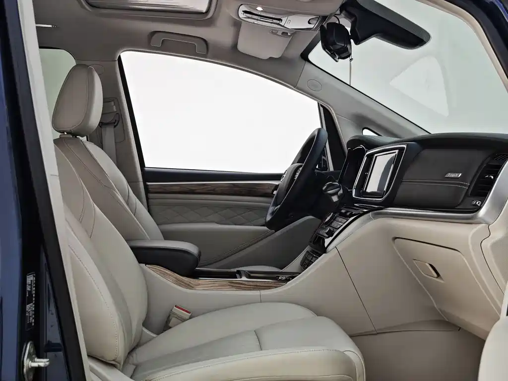 GAC Motor Trumpchi M8 2019 — фото 10