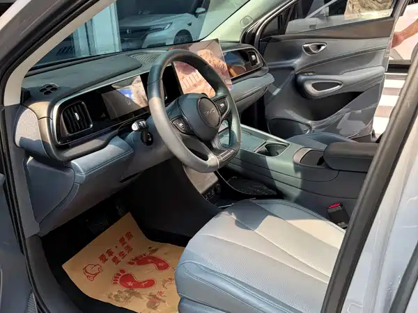 BYD Sealion 05 DM-i 2026