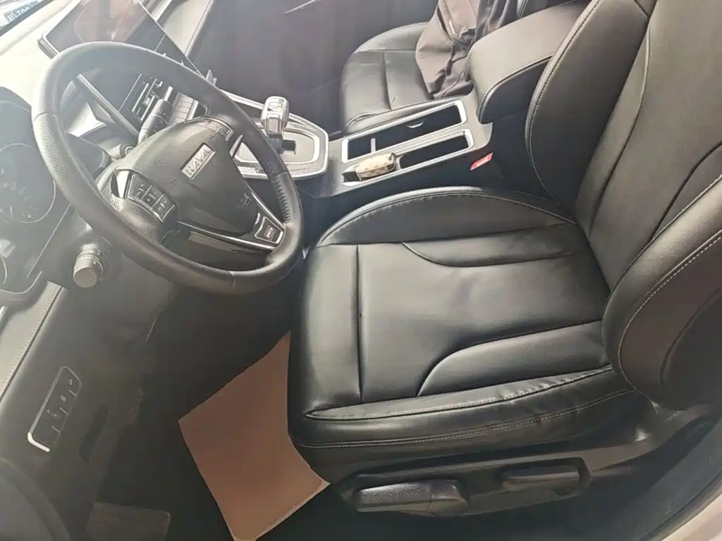 Haval M6 2022 — фото 15