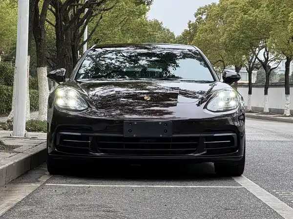 Porsche Panamera 2017