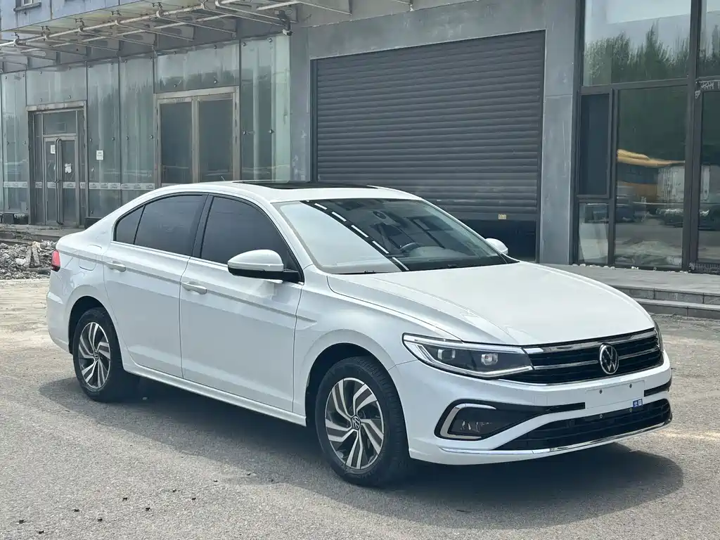 Volkswagen Bora 2024