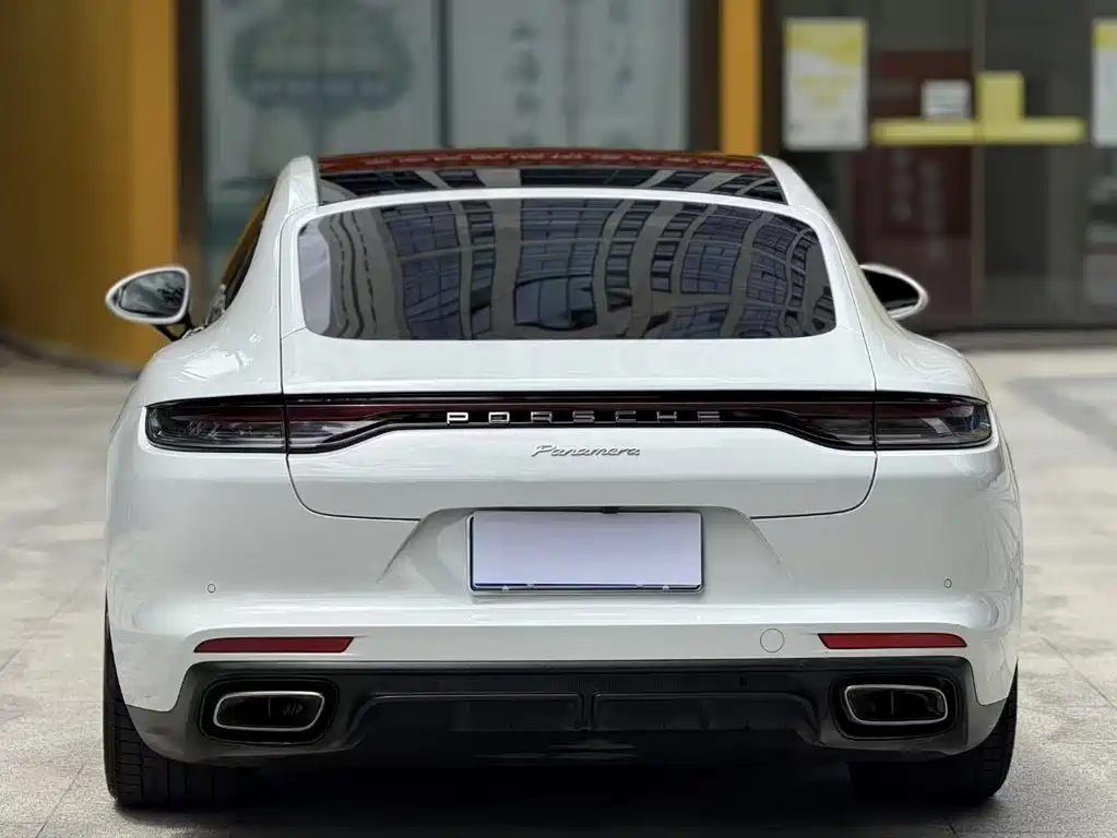 Porsche Panamera 2023 — фото 14