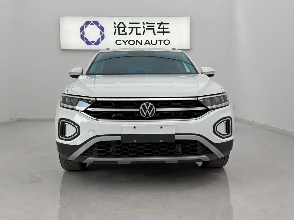Volkswagen T-Roc 2023 — фото 3