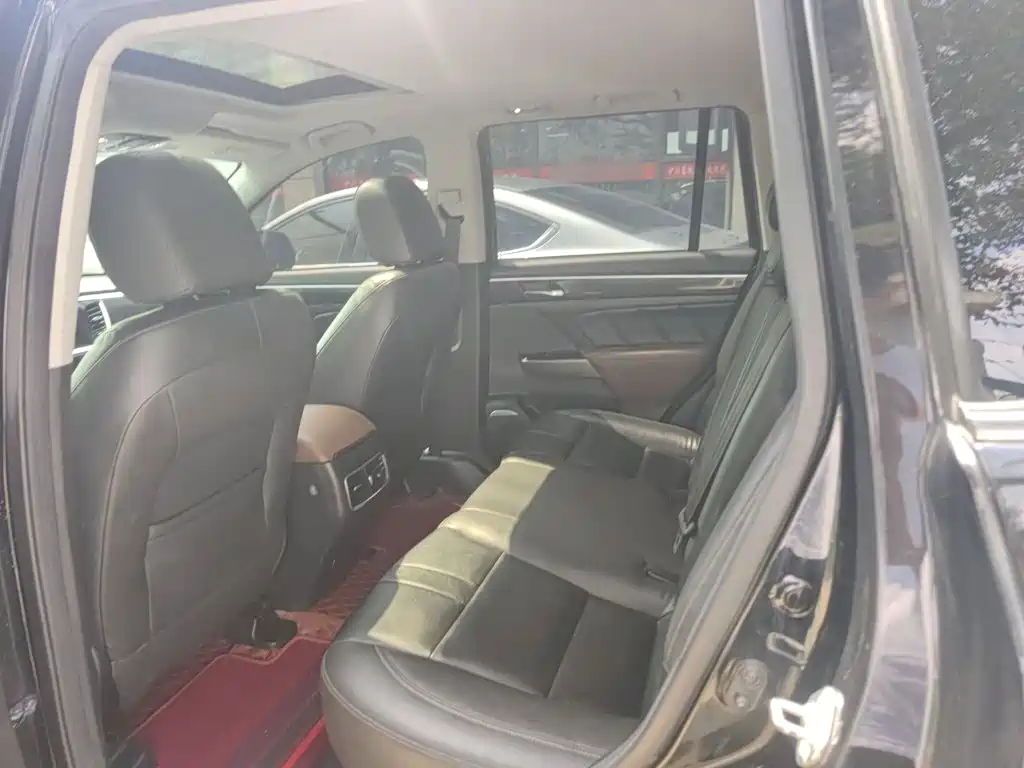 GAC Trumpchi GS7 2019 — фото 13