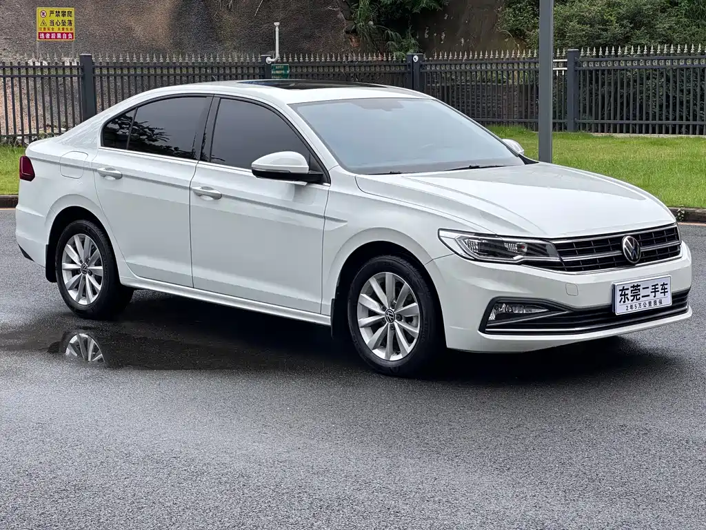 Volkswagen Bora 2022