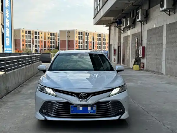 Toyota Camry 2018