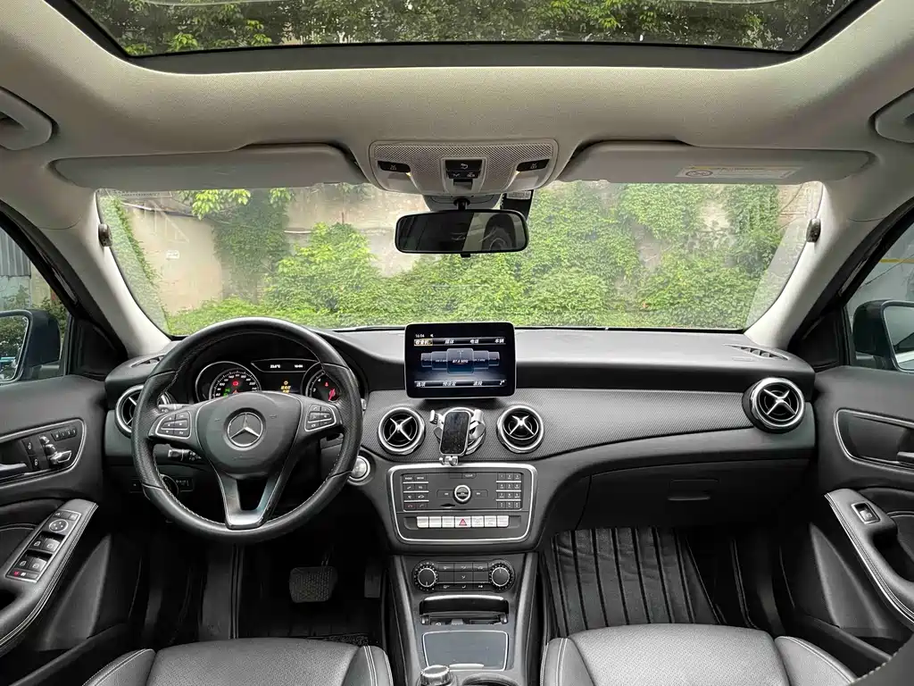 Mercedes-Benz GLA 2018