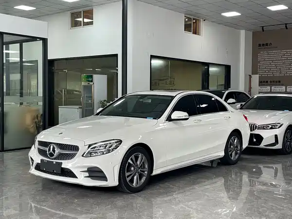 Mercedes-Benz C-Class 2020