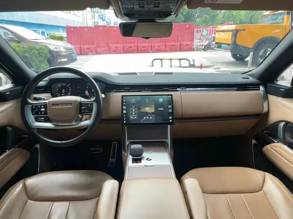 Land Rover Range Rover 2024
