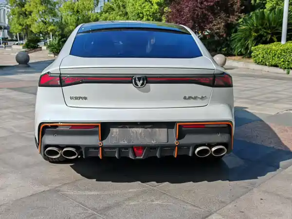 Changan UNI-V 2022