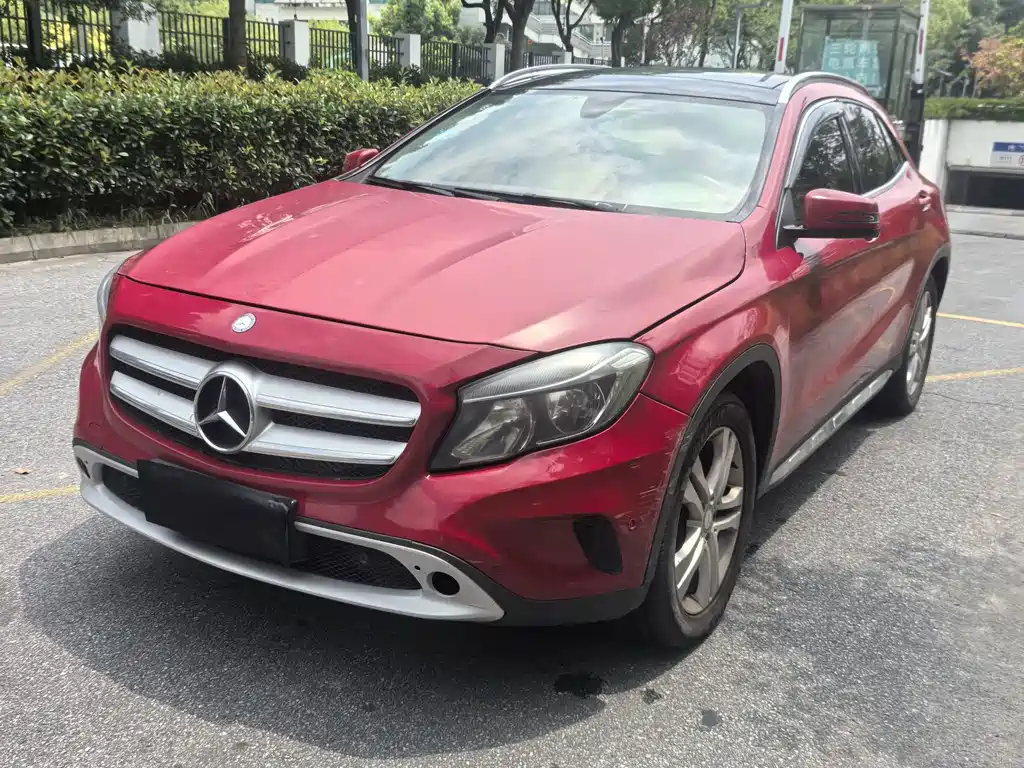 Mercedes-Benz GLA 2016
