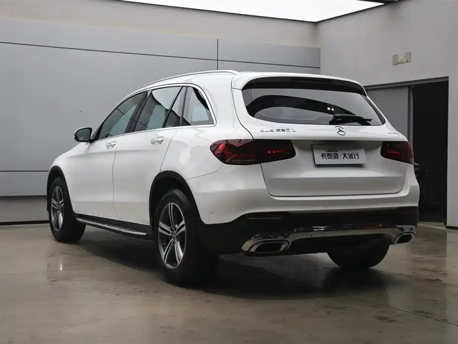 Mercedes-Benz GLC 2021 — фото 34