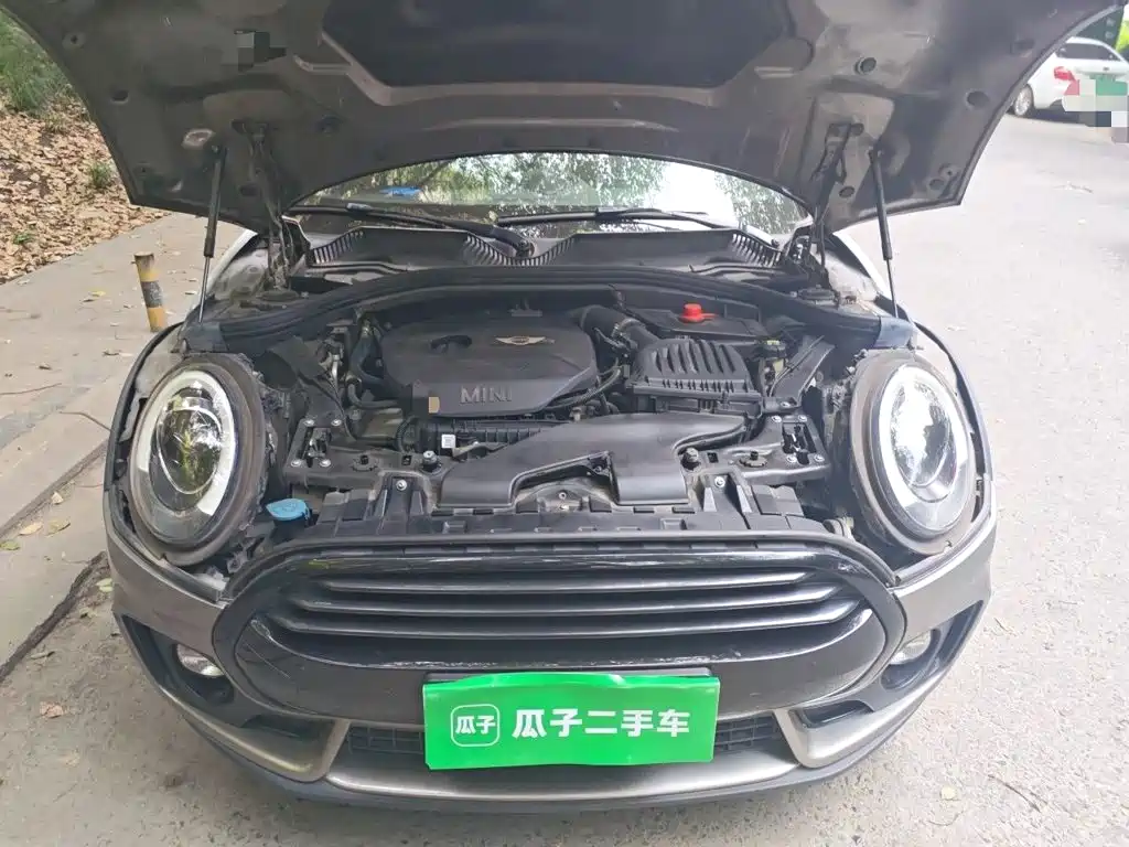 MINI Clubman 2019 — фото 11