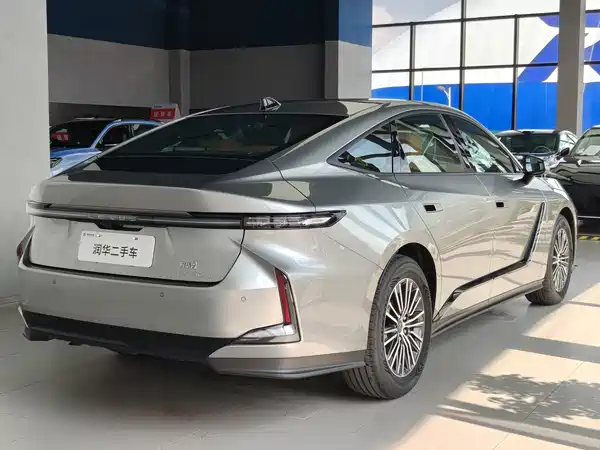 Lexus ES 2026