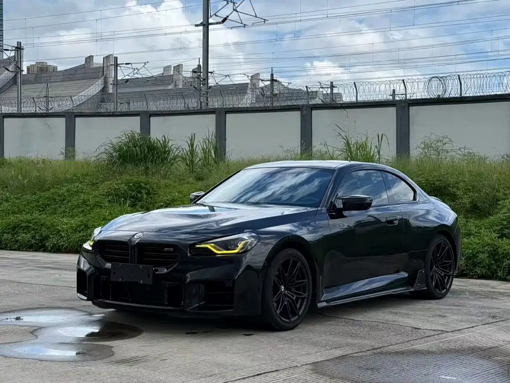 BMW M2 2025 — фото 1