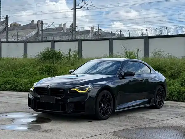 BMW M2 2025