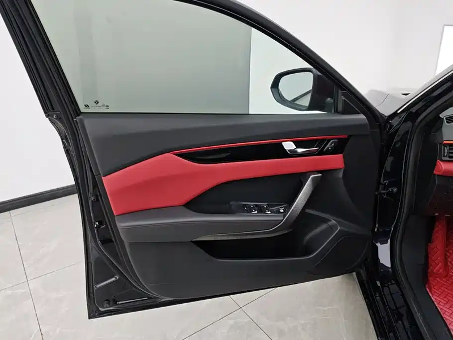 Dongfeng Yixuan 2021