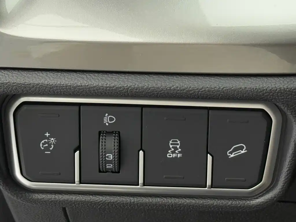 Haval H6 2023 — фото 20