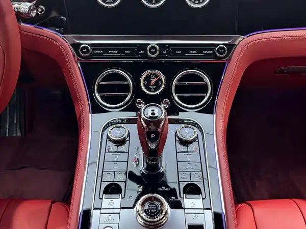 Bentley Continental 2020