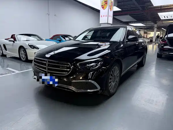 Mercedes-Benz E-Class 2023
