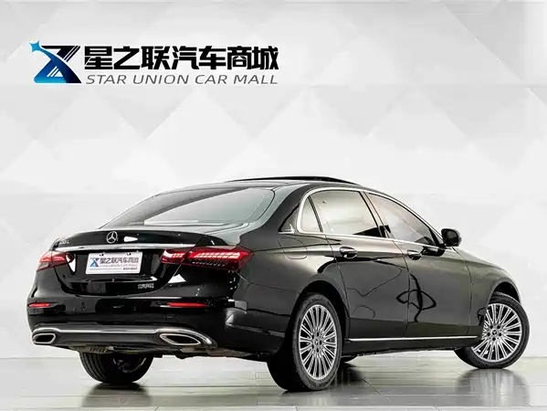 Mercedes-Benz E-Class 2024
