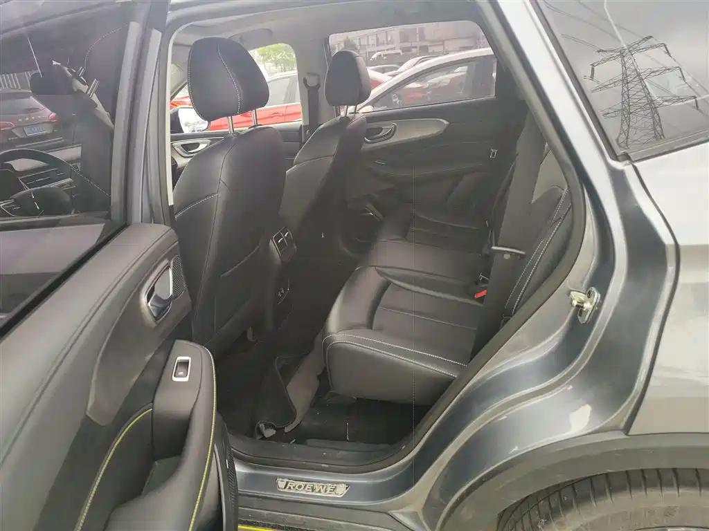 Roewe RX5 New Energy 2021 — фото 17