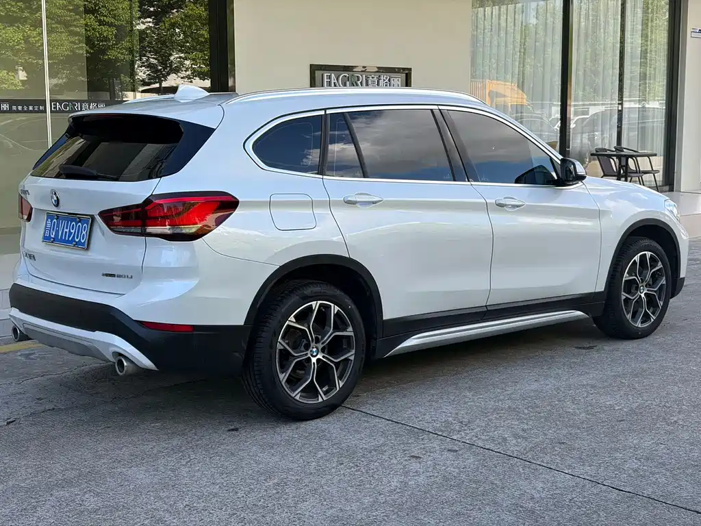 BMW X1 2023 — фото 5