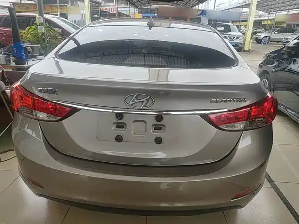 Hyundai Elantra Langdong 2015