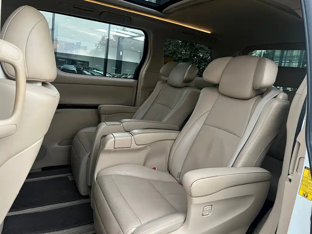 Toyota Alphard 2014 — фото 3