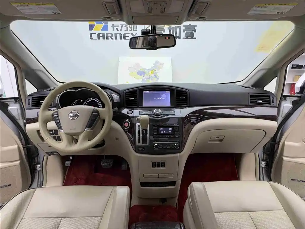 Nissan Quest 2016 — фото 10